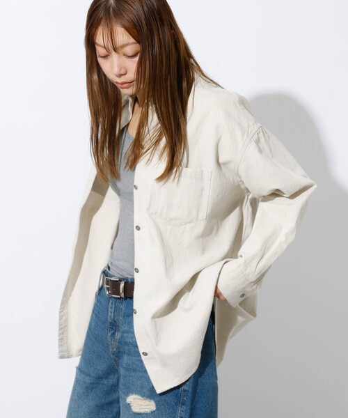 MICA&DEAL(マイカ&ディール)の「【MICA&DEAL /マイカアンドディール】Denim shirt / デニムシャツ(シャツ/ブラウス・メンズ・グレー/ライトブルー・フリー)」の2枚目の写真