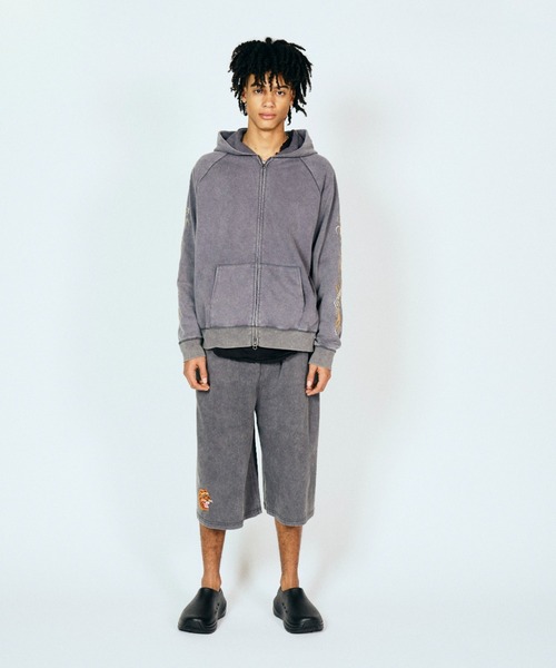 THRIFTY LOOK(スリフティールック)の「TRIFTY LOOK スリフティールック / BIGGEST VIT EMB SHORT(スウェットパンツ・メンズ・グレー/ブラック・MEDIUM/LARGE/SMALL)」の22枚目の写真