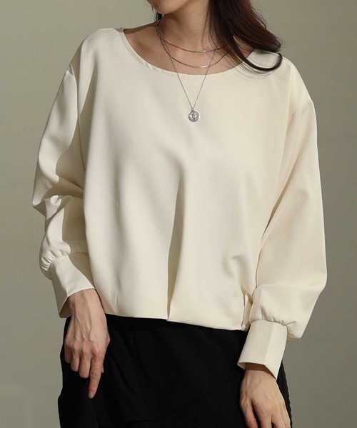 Sawa a la mode(サワアラモード)の「ライトポンチバルーンヘムプルオーバー(Tシャツ/カットソー・レディース・ブラック/サックスブルー/オフホワイト・FREE)」の2枚目の写真