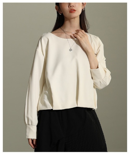 Sawa a la mode(サワアラモード)の「ライトポンチバルーンヘムプルオーバー(Tシャツ/カットソー・レディース・ブラック/サックスブルー/オフホワイト・FREE)」の18枚目の写真