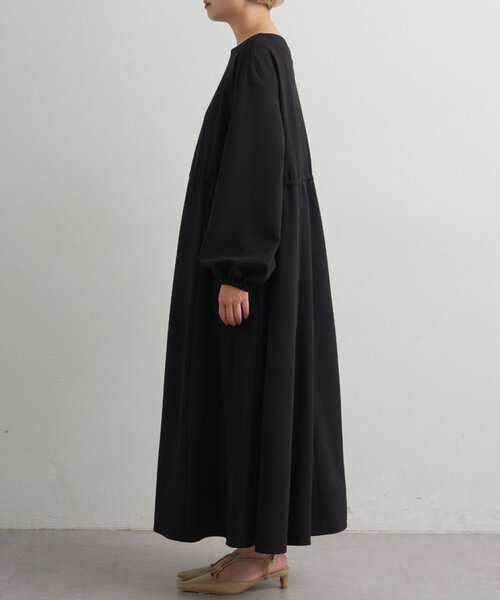 LOUNGEDRESS（ラウンジドレス）の「シャーリングワンピース