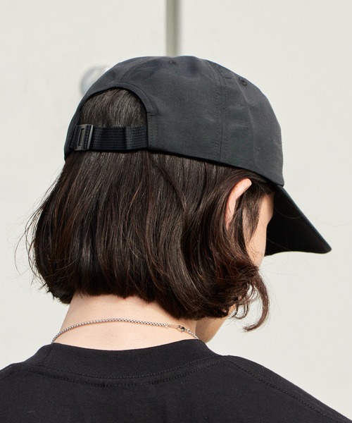 Columbia（コロンビア）の「Columbia/コロンビア サーモンパスライトキャップ シンプル 定番 アウトドア 紫外線対策 つば長め 2026年春夏（キャップ・メンズ・ブラック・M/XXL）」の8枚目の写真