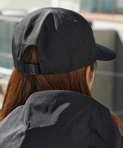 Columbia（コロンビア）の「Columbia/コロンビア サーモンパスライトキャップ シンプル 定番 アウトドア 紫外線対策 つば長め 2026年春夏（キャップ・メンズ・ブラック・M/XXL）」の22枚目の写真