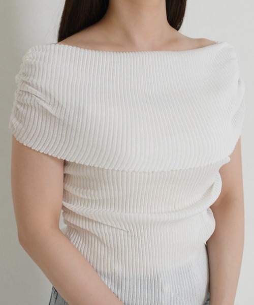 MISCH MASCH（ミッシュマッシュ）の「2026春夏新作 一部店舗限定 ニュアンスオフショルニット（ニット/セーター・レディース・ブラック/イエロー/ホワイト・ﾌﾘ-）」の5枚目の写真