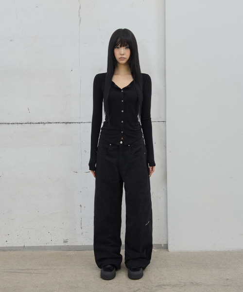 41PRAY(サイルプレイ)の「Long-Sleeve Button Cardigan / Black(カーディガン/ボレロ・レディース・ブラック・OS)」の2枚目の写真