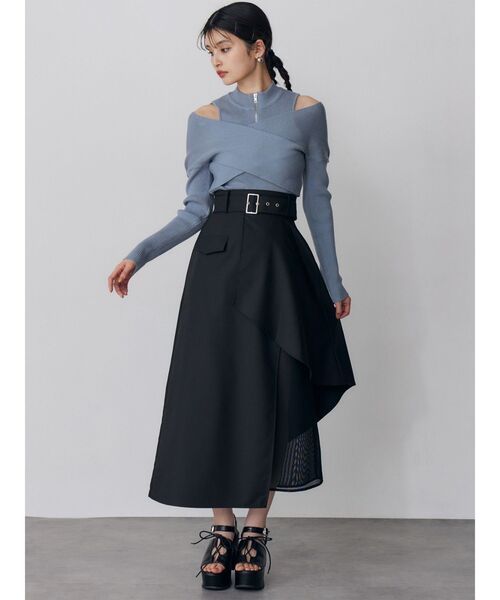 MURUA（ムルーア）の「レースアップデザインサンダル（サンダル・レディース・ブラック/アイボリー・22.5/23.5/24.5）」の4枚目の写真