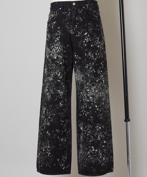 SHINYAKOZUKA（シンヤコヅカ）の「BLEACHED ORDINARY CITY STRAIGHT（デニムパンツ・メンズ・ブラック/インディゴブルー・SMALL/MEDIUM）」の2枚目の写真