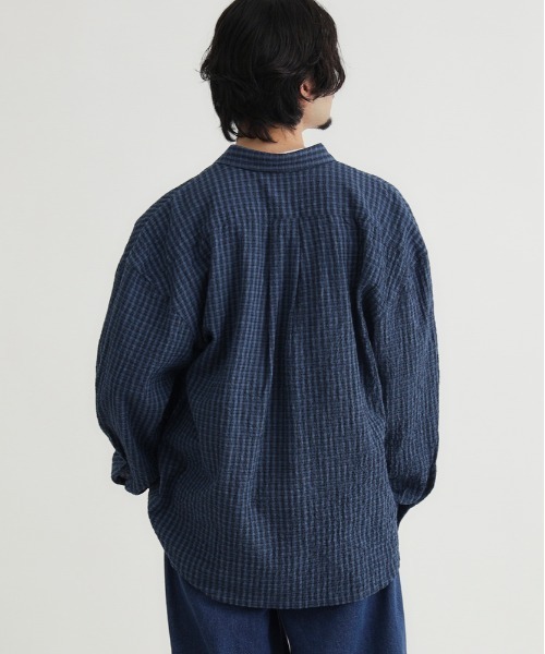 BACK NUMBER（バックナンバー）の「【BACK NUMBER】サッカーチェック長袖シャツ (速乾 / 旅行・出張 / オフィスカジュアル)（シャツ/ブラウス・メンズ・キナリ/ブルー/ブラック・M/L/XL/S）」の7枚目の写真