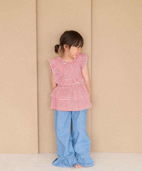 LOWRYS FARM(ローリーズファーム)の「チェックシャーリングノースリーブ 664979(Tシャツ/カットソー・キッズ・ブラック/レッド・140cm/130cm/120cm/110cm/150cm)」の2枚目の写真