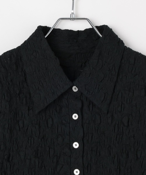 PAGEBOY(ページボーイ)の「フクレジャガードエリツキトップス(シャツ/ブラウス・レディース・ブラック/ブルー/オフホワイト・FREE)」の11枚目の写真