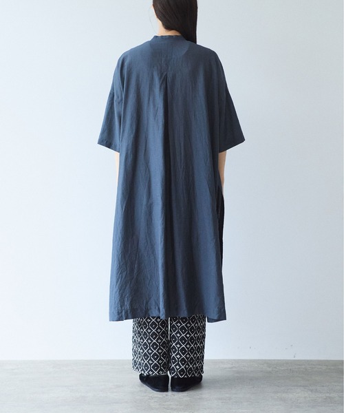 yuni（ユニ　）の「Ra/R/Ny oversized kaftan one-piece（ワンピース・レディース・ライラック/チャコールグレー・FREE）」の18枚目の写真