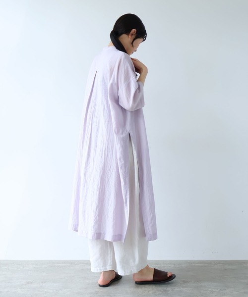 yuni（ユニ　）の「Ra/R/Ny oversized kaftan one-piece（ワンピース・レディース・ライラック/チャコールグレー・FREE）」の7枚目の写真