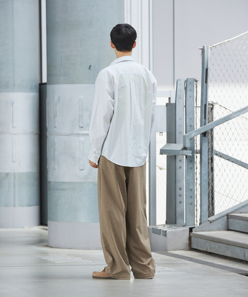 JOURNAL STANDARD（ジャーナルスタンダード）の「ウーリーノ オーバー パンツ（スラックス・メンズ・グレー/カーキ/ブラック/ブラウン・LARGE/MEDIUM/SMALL）」の9枚目の写真