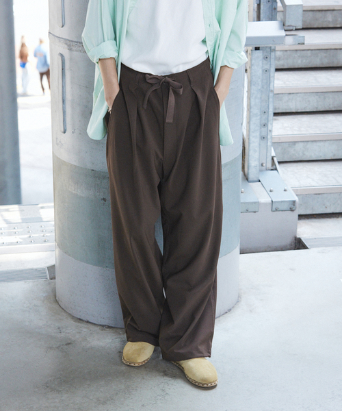 JOURNAL STANDARD(ジャーナルスタンダード)の「ウーリーノ オーバー パンツ(スラックス・メンズ・グレー/カーキ/ブラック/ブラウン・LARGE/MEDIUM/SMALL)」の3枚目の写真