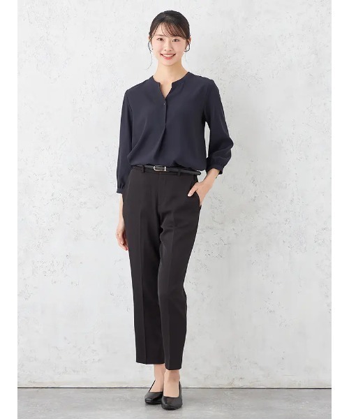 HARUYAMA(ハルヤマ)の「キーネックゴールドパーツブラウス カットソー 通年 【SOFFICE】(シャツ/ブラウス・レディース・オフホワイト/ネイビー/ライトグレー・S/M/L/LL)」の9枚目の写真