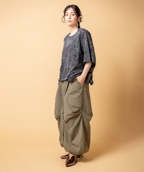 OSMOSIS(オズモーシス)の「切替コクーンパンツ(その他パンツ・レディース・アイボリー/カーキ/ブラック・ONE SIZE)」の9枚目の写真