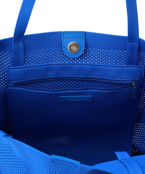 SALON adam et rope'(サロン アダム エ ロペ)の「【WEB限定】2WAYニットジャガードトート / 軽量(トートバッグ・レディース・ベージュ/ダークブラウン/ブルー/ブラック・FREE)」の14枚目の写真