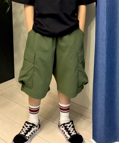 MPS(エムピーエス)の「【MPS】らくのびカーゴショートパンツ (キッズ/男の子/女の子/通学/公園遊び/ウエストゴム)(デニムパンツ・キッズ・カーキブラウン/ブラック・110/120/160/130/140/150)」の2枚目の写真