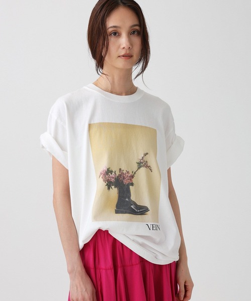 jj mercer（ジェイジェイマーサー）の「【J.J. Mercer×VEIN×BABYLONE】BOOTS PHOTO T（Tシャツ/カットソー・レディース・ホワイト・フリー）」の2枚目の写真