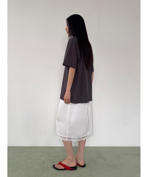 Didot.showroom(ディドット ショールーム)の「ピュアサテンレーススカート(スカート・レディース・アイボリー/シルバー/バーガンディー・FREE)」の5枚目の写真