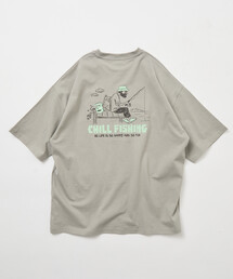 限定展開 リラックスフィット バックプリント クルーネック Tシャツ CHILL FISHING MAN