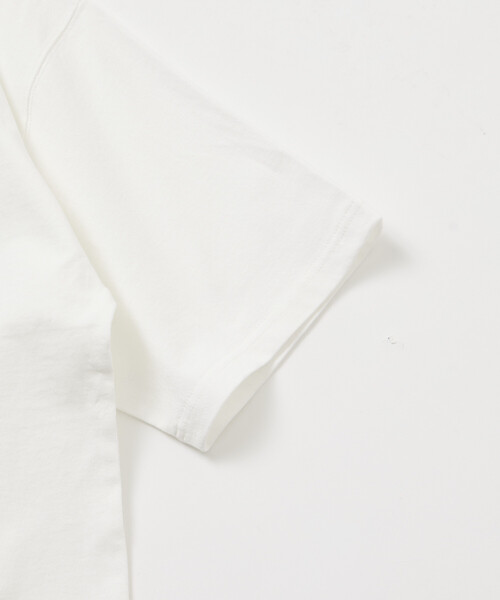 FREAK'S STORE（フリークスストア）の「限定展開 リラックスフィット バックプリント クルーネック Tシャツ CHILL FISHING MAN（Tシャツ/カットソー・メンズ・チャコールグレー/ベージュ/ネイビー/ホワイト・SMALL/MEDIUM/LARGE）」の6枚目の写真