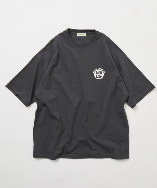 FREAK'S STORE（フリークスストア）の「限定展開 リラックスフィット バックプリント クルーネック Tシャツ CHILL FISHING MAN（Tシャツ/カットソー・メンズ・チャコールグレー/ベージュ/ネイビー/ホワイト・SMALL/MEDIUM/LARGE）」の21枚目の写真