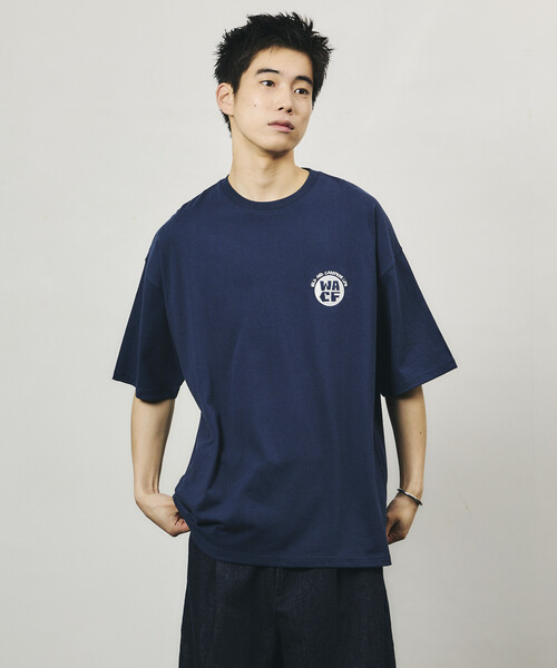 FREAK'S STORE（フリークスストア）の「限定展開 リラックスフィット バックプリント クルーネック Tシャツ CHILL FISHING MAN（Tシャツ/カットソー・メンズ・チャコールグレー/ベージュ/ネイビー/ホワイト・SMALL/MEDIUM/LARGE）」の22枚目の写真