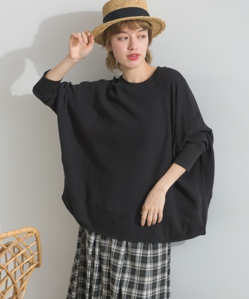 OMNES(オムネス)の「ダブルガーゼリブ切替ラグランプルオーバー長袖シャツ(Tシャツ/カットソー・レディース・ブラック/アイボリー/ブルー/ベージュ・FREE)」の3枚目の写真