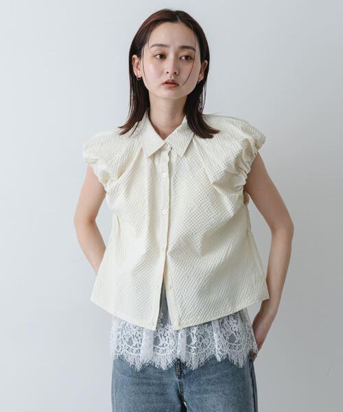SENSE OF PLACE by URBAN RESEARCH(センスオブプレイスバイアーバンリサーチ)の「レースドッキングカップツキキャミソール(キャミソール・レディース・オフホワイト・ONE)」の2枚目の写真