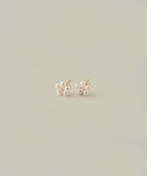 VATSURICA(バツリカ)の「〈VATSURICA〉silver925 / フラワー パール ピアス(ピアス(両耳用)・レディース・シルバー/ゴールド・FREE)」の1枚目の写真