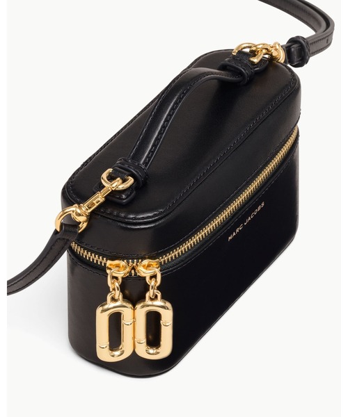 MARC JACOBS（マークジェイコブス）の「【NEW】SCENE VANITY BAG/シーン バニティ バッグ（ショルダーバッグ・レディース・レッド系その他3/ブラック/ローズ・ONE SIZE）」の6枚目の写真