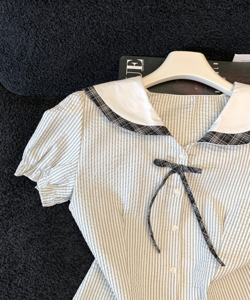 AMAJI（アマジ）の「リボン ウエストシェイプ 半袖 ブラウス（シャツ/ブラウス・レディース・ベージュ・SMALL/MEDIUM/LARGE）」の2枚目の写真