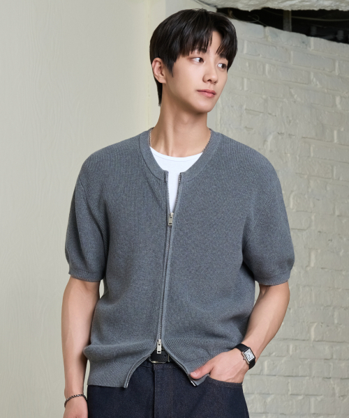 HYOJI(ヒョージ)の「26 SS ウォッシャブルコットンツーウェイラウンドニットジップアップカーディガン(5カラー)(カーディガン/ボレロ・メンズ・ブラック/ネイビー/クリーム/レッド/チャコール・M/L/XL)」の14枚目の写真