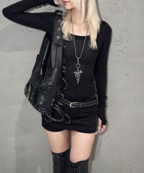 Never mind the XU（ネバーマインドザエックスユー）の「【Never mind the XU】studs narrow belt / 【ネバーマインド ザ エックスユー】スタッズナローベルト（ベルト・レディース・ホワイト/ブラック/ピンク・ONE SIZE）」の6枚目の写真