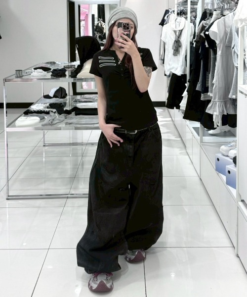 Never mind the XU（ネバーマインドザエックスユー）の「【Never mind the XU】studs narrow belt / 【ネバーマインド ザ エックスユー】スタッズナローベルト（ベルト・レディース・ホワイト/ブラック/ピンク・ONE SIZE）」の14枚目の写真