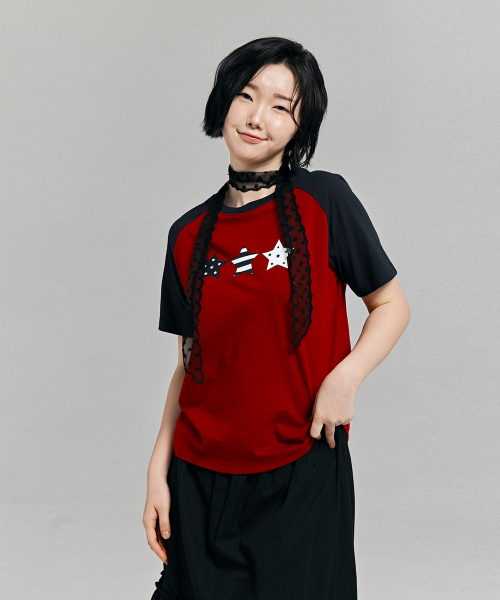 AWESOME STUDIO(オーサムスタジオ)の「Y2Kスターモチーフ配色半袖Tシャツワイン(Tシャツ/カットソー・レディース・ワイン・FREE)」の3枚目の写真