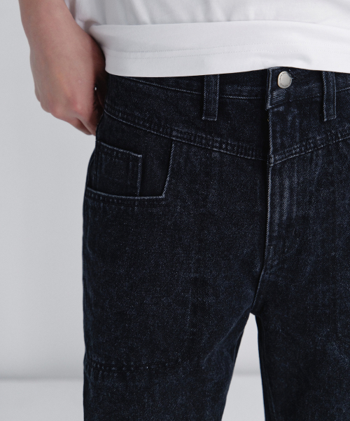 JUAN HOMME(ジュアンオム)の「コアス レギュラーデニムパンツ (ブラック)(デニムパンツ・メンズ・その他・SMALL/MEDIUM/LARGE)」の4枚目の写真