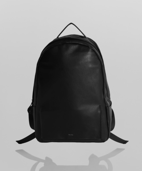 YArKA（ヤーカ）の「【YArKA/ヤーカ】real leather flap pocket round backpack [Alnitak11] / リアルレザー丸型フラップポケットバックパック(リュック)（バックパック/リュック・レディース・ブラック・FREE）」の9枚目の写真