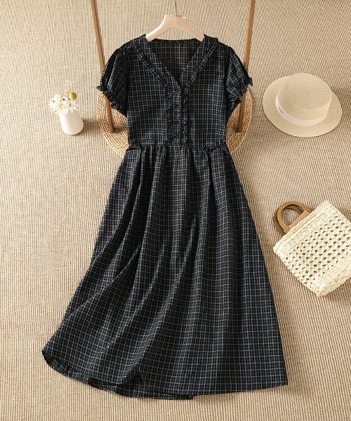 LUCPY(ラクピー)の「チェック柄ウエストギャザーロングワンピース(ワンピース・レディース・ブラック・XX-LARGE/X-LARGE/LARGE/MEDIUM)」の1枚目の写真