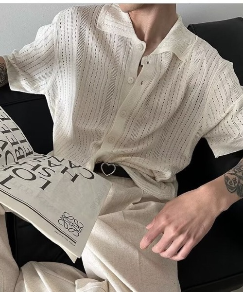 Ritzy(リッツィー)の「透かし編みポロ襟半袖ニットシャツ(Tシャツ/カットソー・レディース・ベージュ/ブラック・L/M)」の5枚目の写真