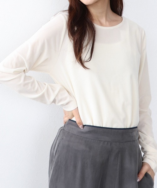 Jines(ジネス)の「シアーベロアロングTシャツ(Tシャツ/カットソー・レディース・ブラック/モカ/ホワイト・38)」の1枚目の写真