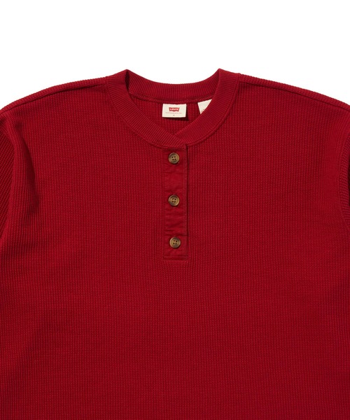 Levi's（リーバイス）の「Levi's/リーバイス DRY GOODS リラックス ロングスリーブ ヘンリーTシャツ（Tシャツ/カットソー・レディース・レッド・XS/S/M）」の6枚目の写真