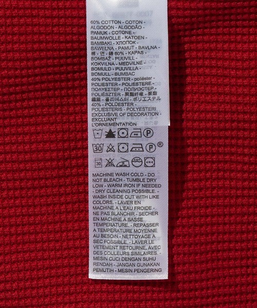 Levi's（リーバイス）の「Levi's/リーバイス DRY GOODS リラックス ロングスリーブ ヘンリーTシャツ（Tシャツ/カットソー・レディース・レッド・XS/S/M）」の10枚目の写真