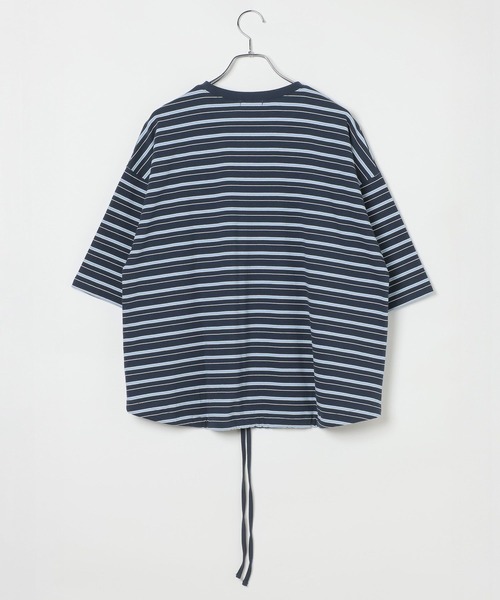 LEPSIM(レプシィム)の「ドロストボーダー6分袖プルオーバー 840077(Tシャツ/カットソー・レディース・オフホワイト/ブラウン/ネイビー・FREE)」の4枚目の写真