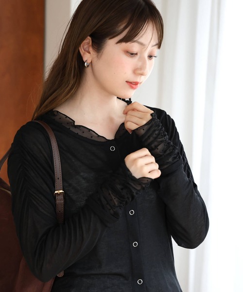 tiptop(ティップトップ)の「シアードット配色レイヤードカーディガン(カーディガン/ボレロ・レディース・オフホワイト/ブラウン/ブラック・FREE)」の8枚目の写真