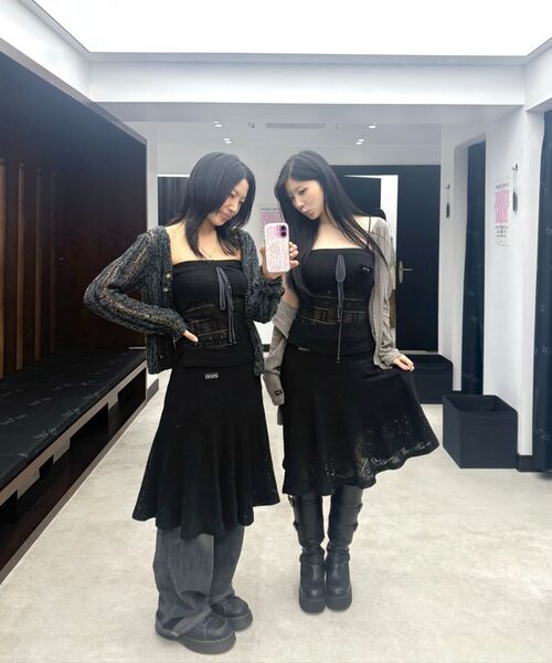 ASON（アズオン）の「WAVY LACE TOP / BLACK（その他トップス・レディース・その他・FREE）」の14枚目の写真