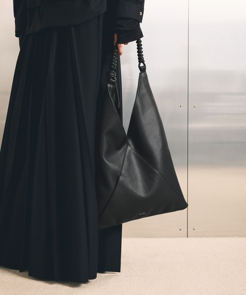 HARE(ハレ)の「AMIサンカクトートBAG(HARE)(トートバッグ・メンズ・ブラック・FREE)」の6枚目の写真