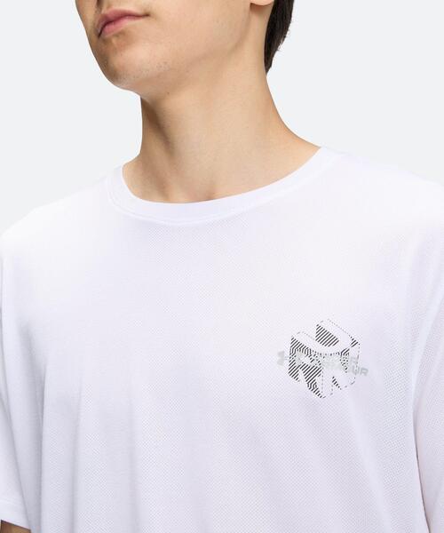 UNDER ARMOUR(アンダーアーマー)の「UAベロシティ フラッシュ キューブ ショートスリーブ Tシャツ(ランニング/メンズ)(Tシャツ/カットソー・メンズ・ホワイト・XL/L/M/S)」の7枚目の写真