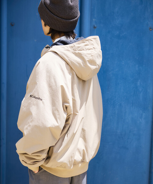 Columbia(コロンビア)の「限定展開 Columbia×FREAK'S STORE 別注 インペリアルパーク ワンポイントロゴ リバーシブル フーディー ジャケット(ブルゾン・メンズ・ブラック/チャコールグレー/ベージュ・MEDIUM/LARGE/X-LARGE/SMALL)」の7枚目の写真